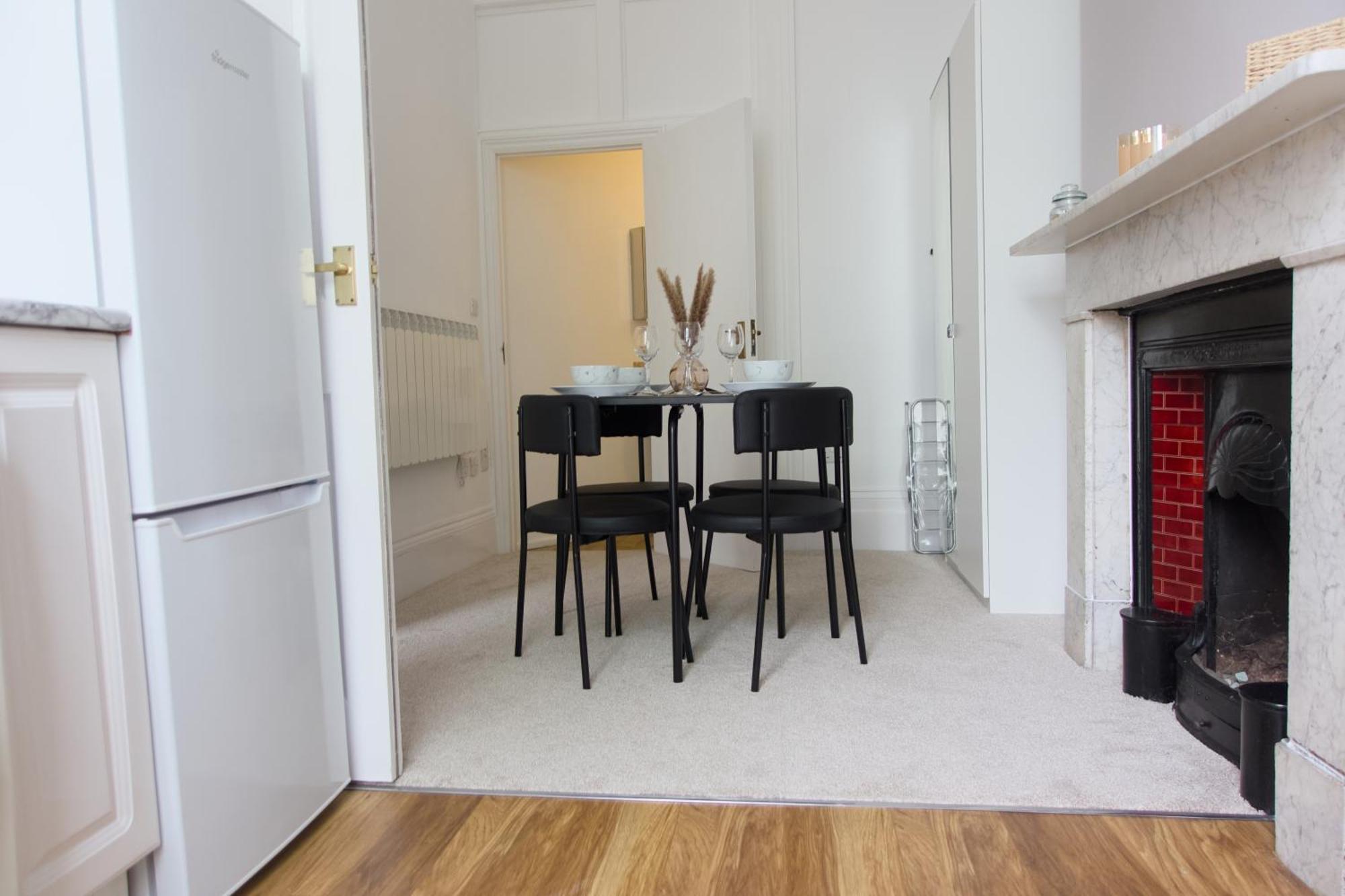 1 Bedroom Apartment - The Opal Cheltenham Kültér fotó